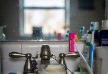 Top Vegan Skincare Brands That Are Actually Effective (2025 Edition) The Messy Truth of Snail Mucin & Hyaluronic Acid Skincare