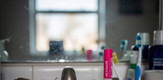 Top Vegan Skincare Brands That Are Actually Effective (2025 Edition) The Messy Truth of Snail Mucin & Hyaluronic Acid Skincare